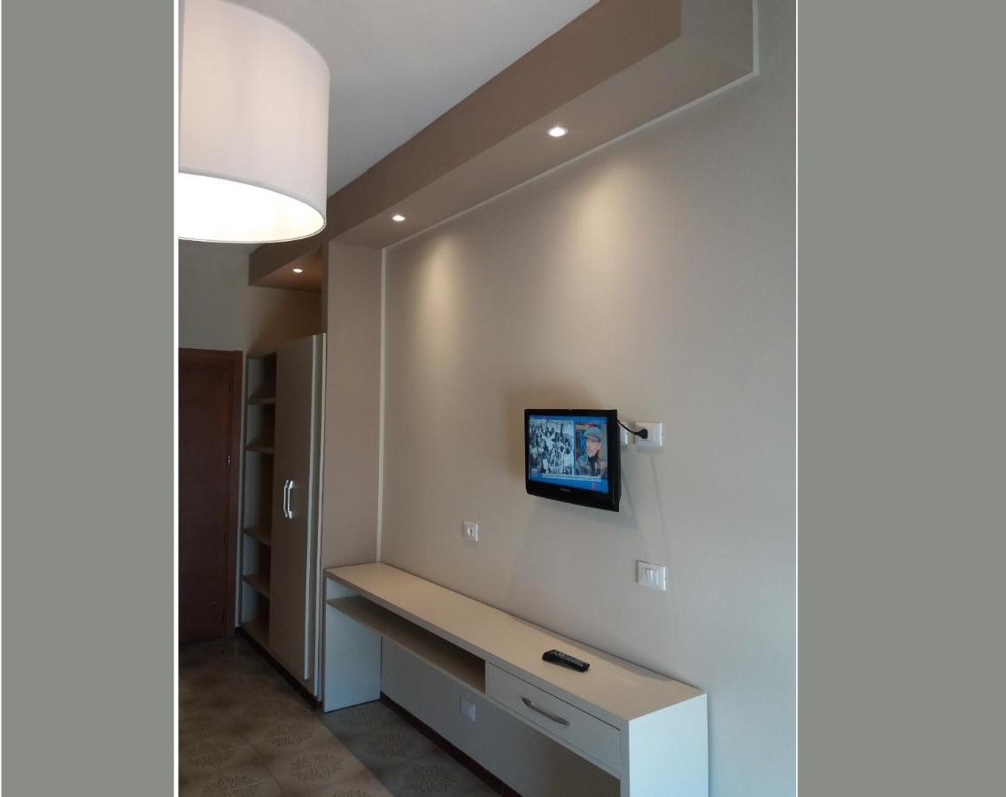 Hotel Astor B&B Lido di Classe Exterior foto